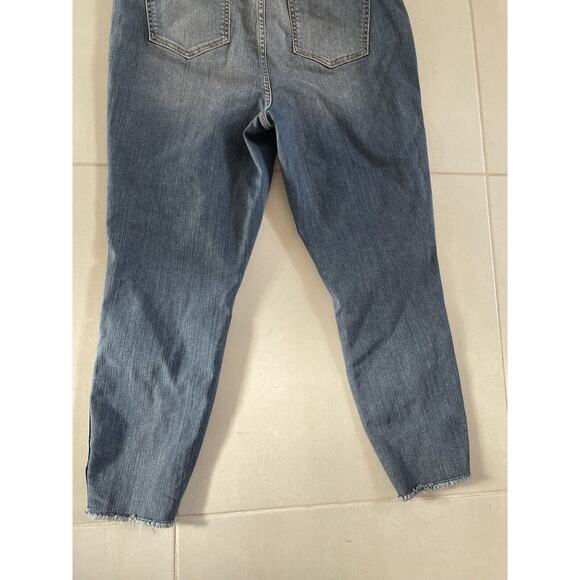 Torrid Ultra Skinny Jeans Distressed Cut Off Frayed Stretch - Picture 11 of 13